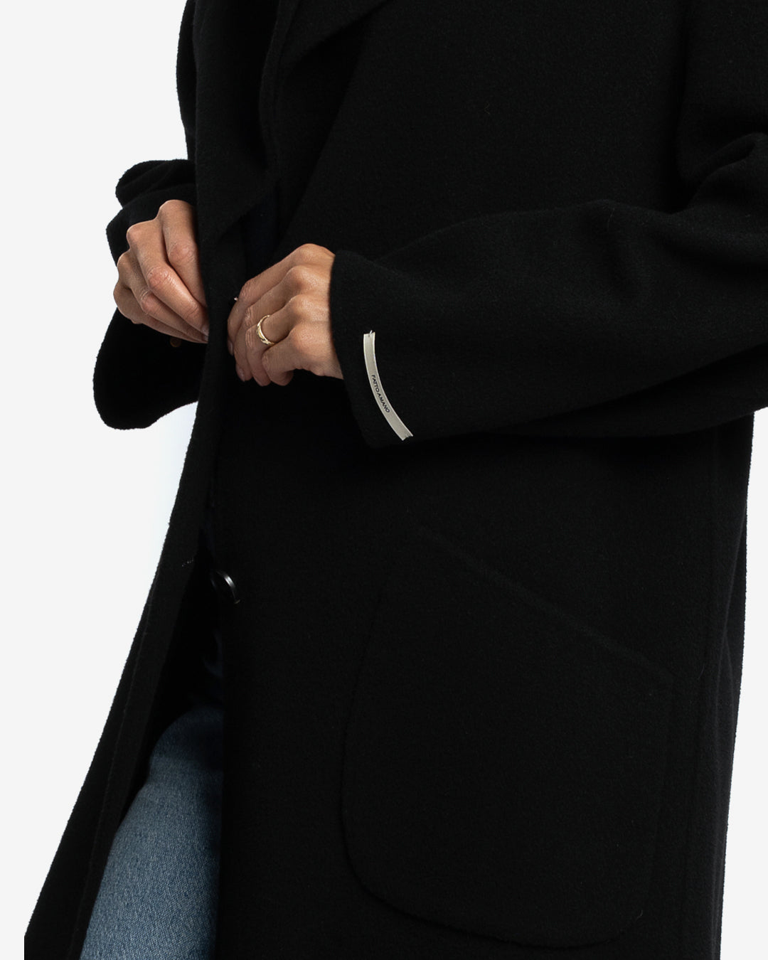 Cappotto over in lana e cashmere nero