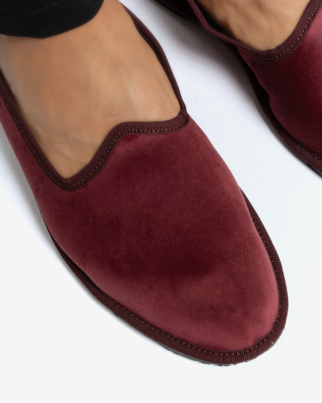 MEN'S BURGUNDY VELVET FRIULANE