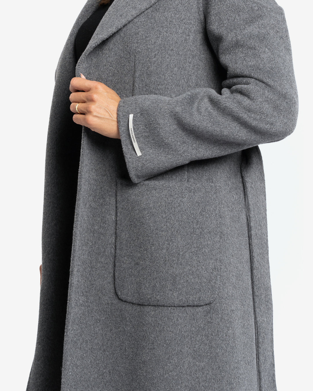 Cappotto slim lungo in lana e cashmere grigio