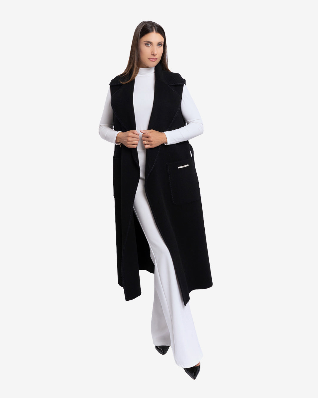 Cappotto smanicato con profilo ricamato nero in lana e cashmere nero