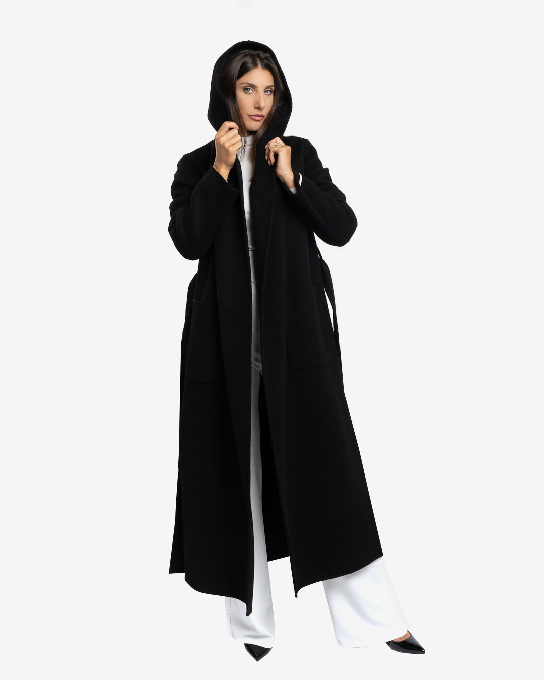 Cappotto lungo con cappuccio in lana e cashmere nero