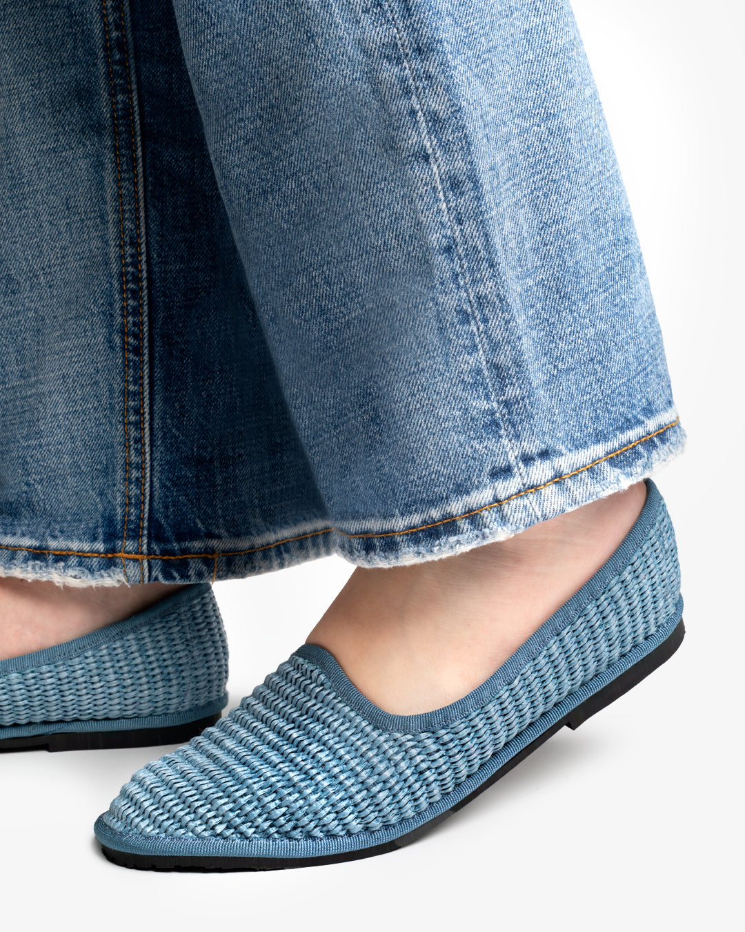Friulane Donna Avio in Rafia
