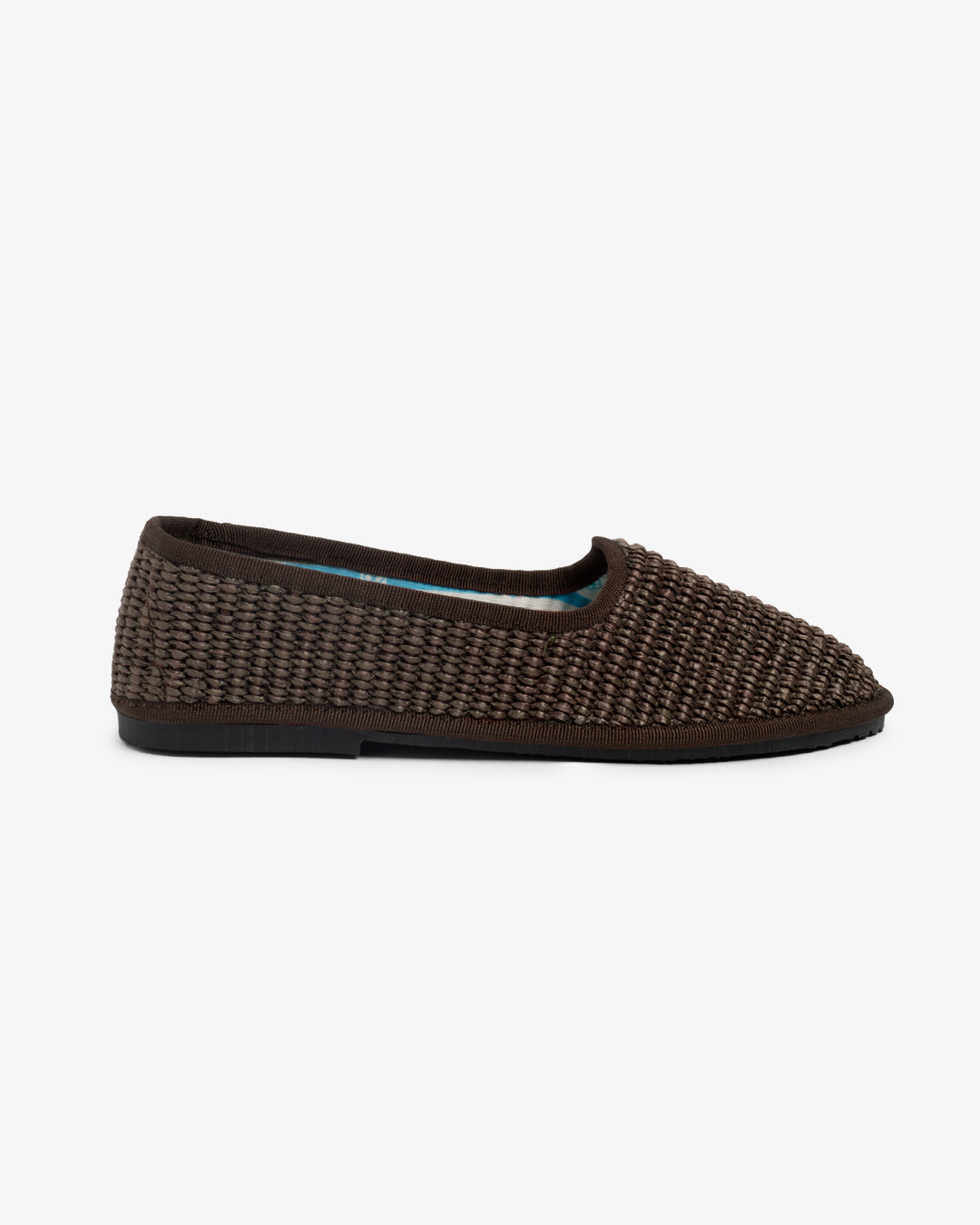 Friulane Donna Marrone in Rafia
