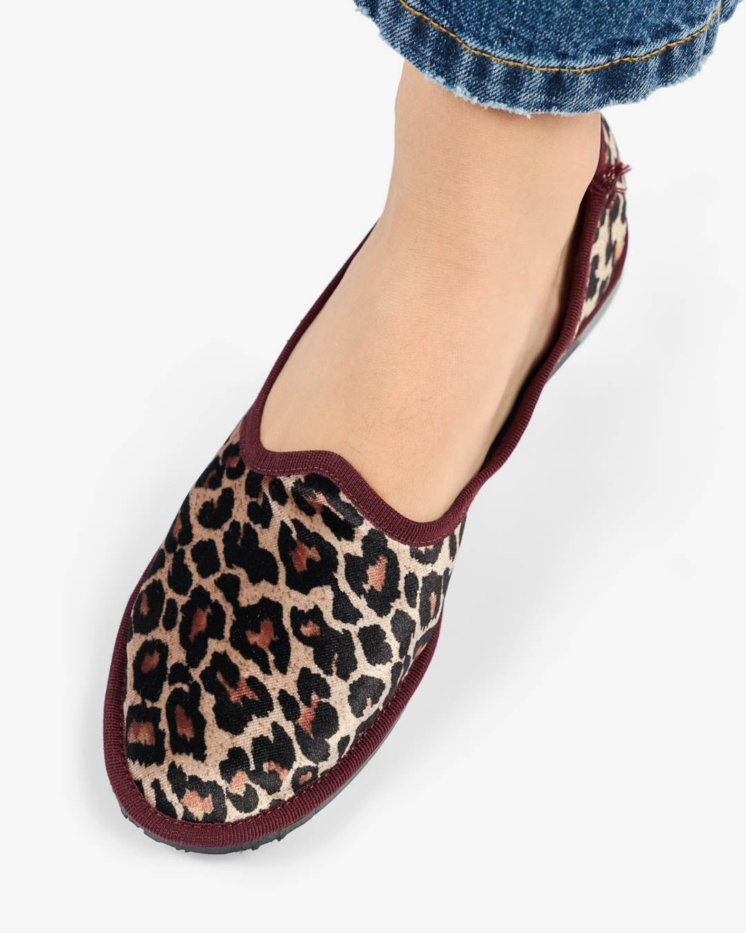 FRIULANE DONNA LEOPARDATA BORDO BORDEAUX IN VELLUTO