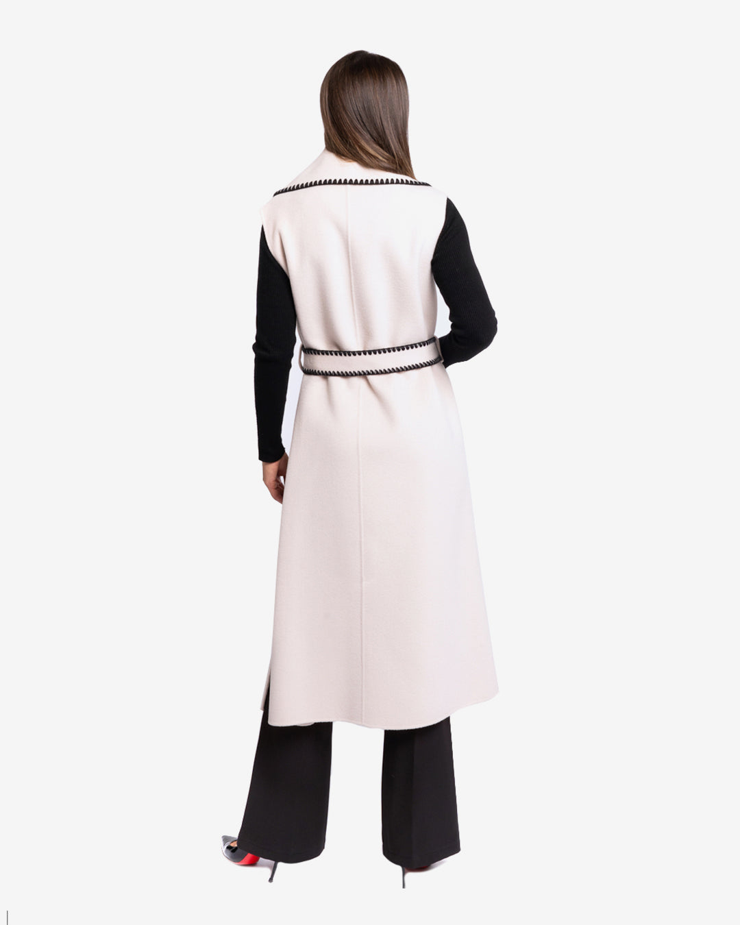 Sleeveless coat with black embroidered trim in champagne wool and cashmere