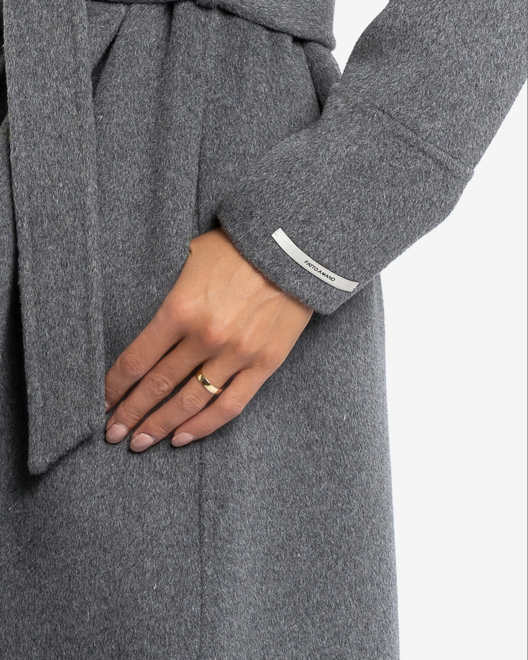 Cappotto lungo tasche a filetto in lana e cashmere grigio