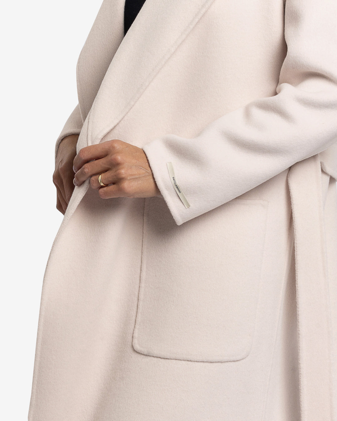 Cappotto lungo tasche applicate in lana e cashmere champagne