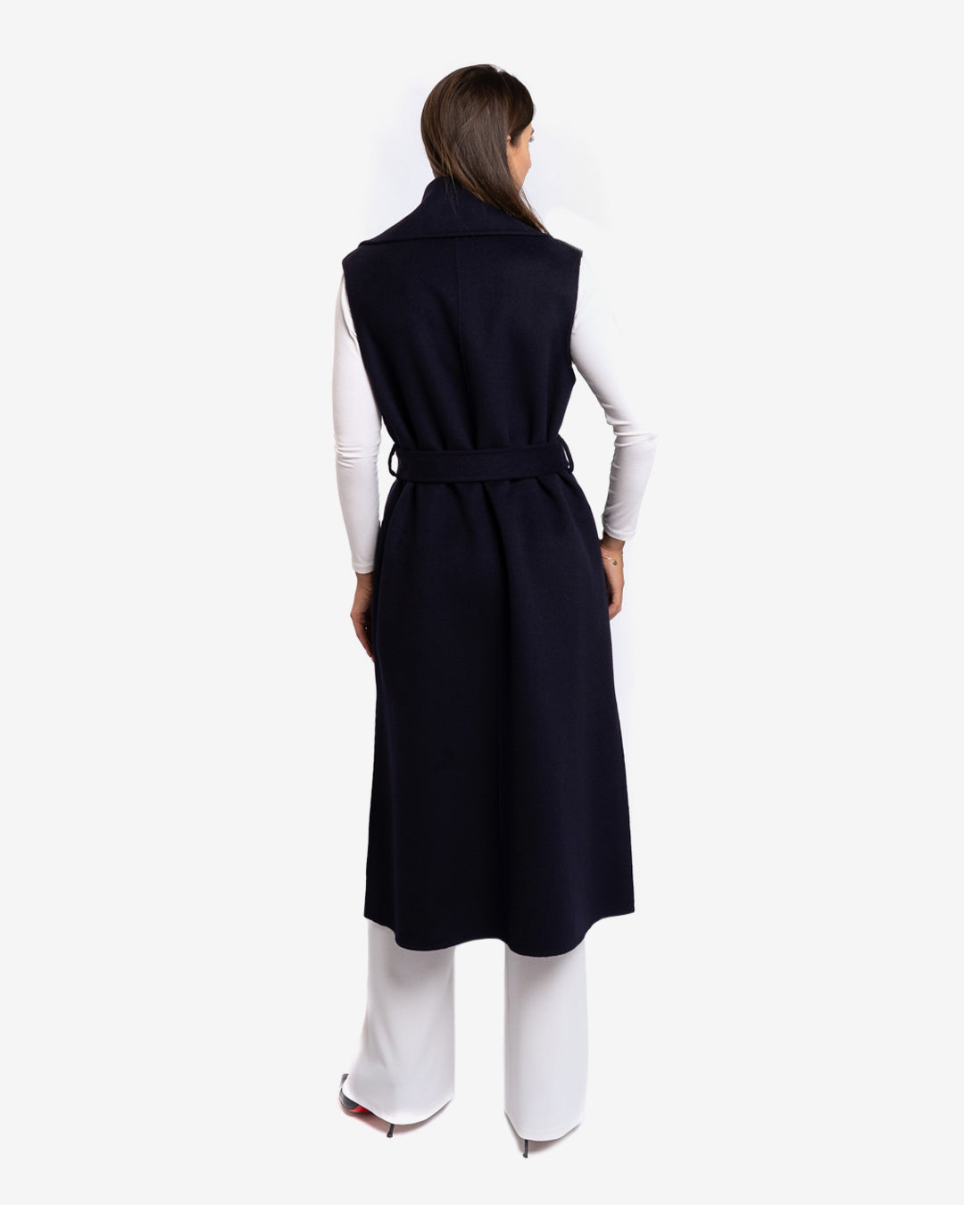 Sleeveless blue wool and cashmere coat